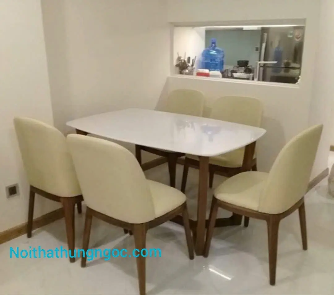 Hình ảnh thực tế Bộ Bàn Ăn 5 Ghế Mặt Đá Gỗ Tần Bì DRAGON - HN710