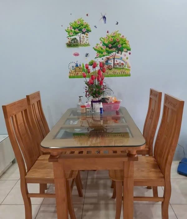 Nội thất Hùng Ngọc - Bộ Bàn Ăn Xoan Ta 4 Ghế-HN701